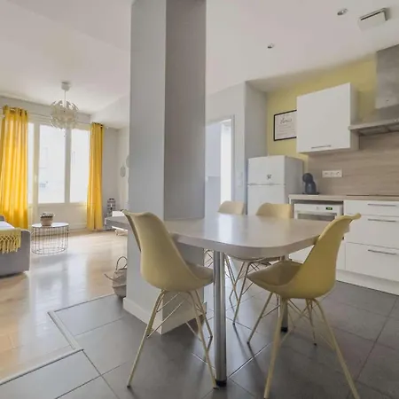 Marceau • T3 Lumineux • 2 • Balcon • Apartment *